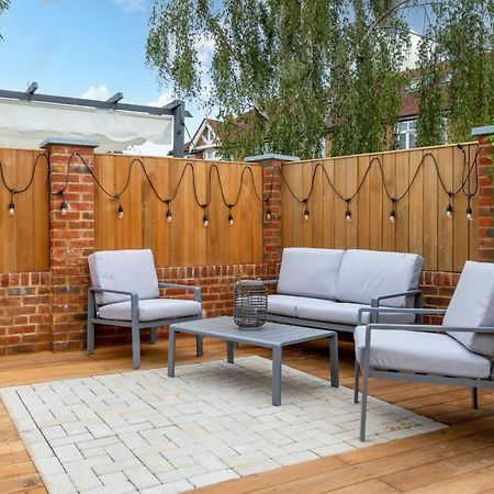 Guestready - Unique Home Near Wimbledon With Gorgeous Deck And Parking London Exterior photo