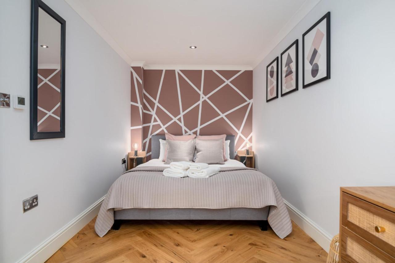 Guestready - Unique Home Near Wimbledon With Gorgeous Deck And Parking London Exterior photo